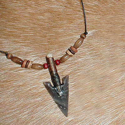 Arrow clearance head necklace